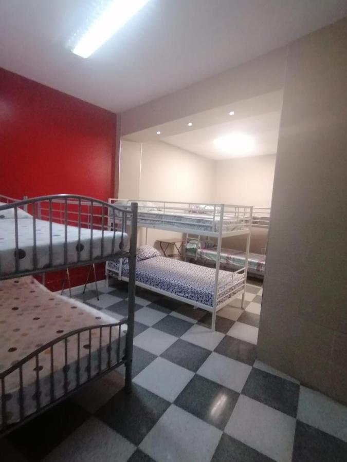 Hostal Casa Rosa Madrid Dış mekan fotoğraf